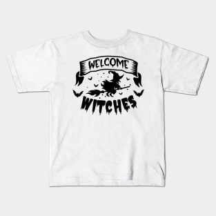 halloween welcome witches text art design Kids T-Shirt